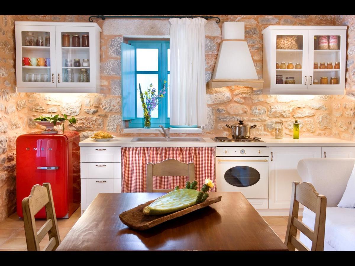 Pandora Pyrgos Dirou Quarto foto